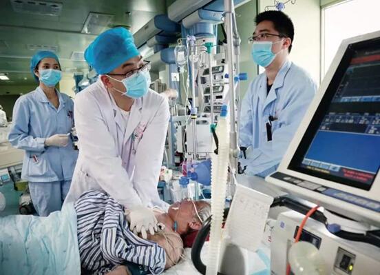 論ICU病房，對講機通信撐起救援“生命線(xiàn)”