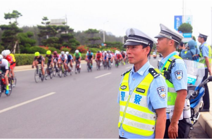 警用對講機全是PDT？警察常用的模擬對講機頻段，你知道幾個(gè)？